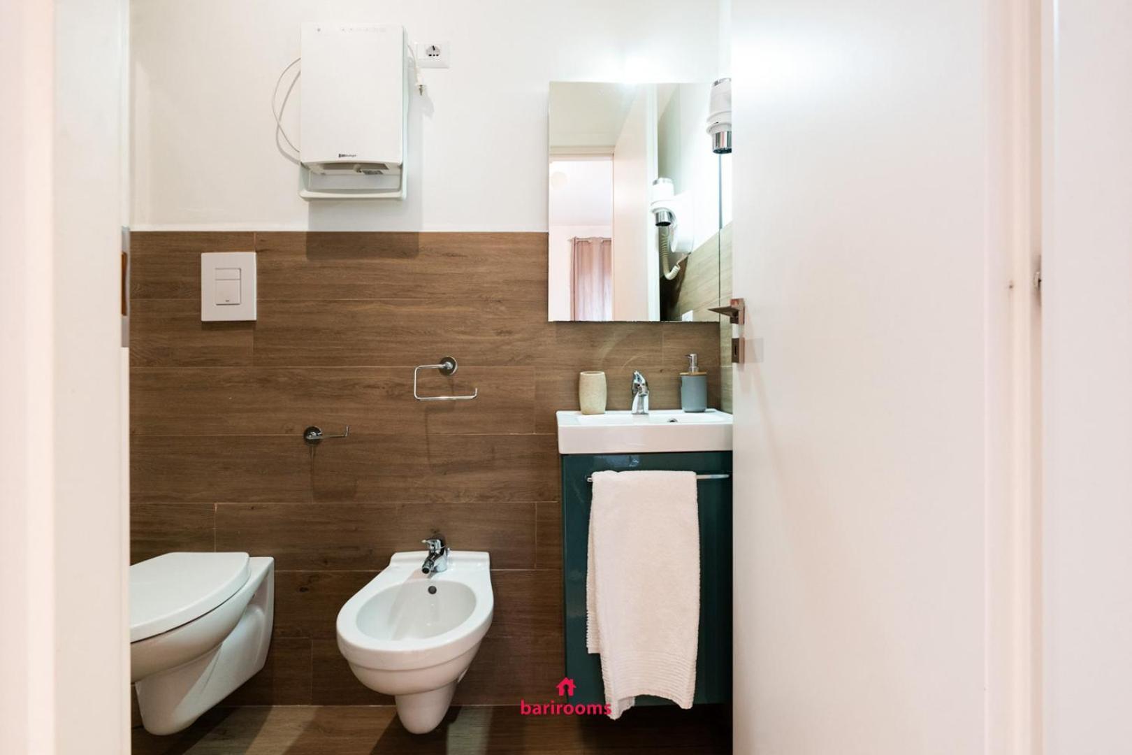Barirooms - Melo Suites Экстерьер фото